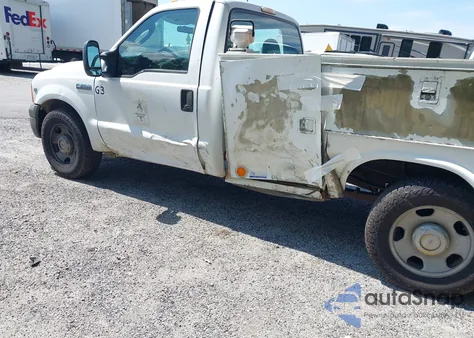 2007 Ford F-350 Chassis Xl/Xlt z USA, uszkodzony, nr VIN 1FDSF34Y77EA13720